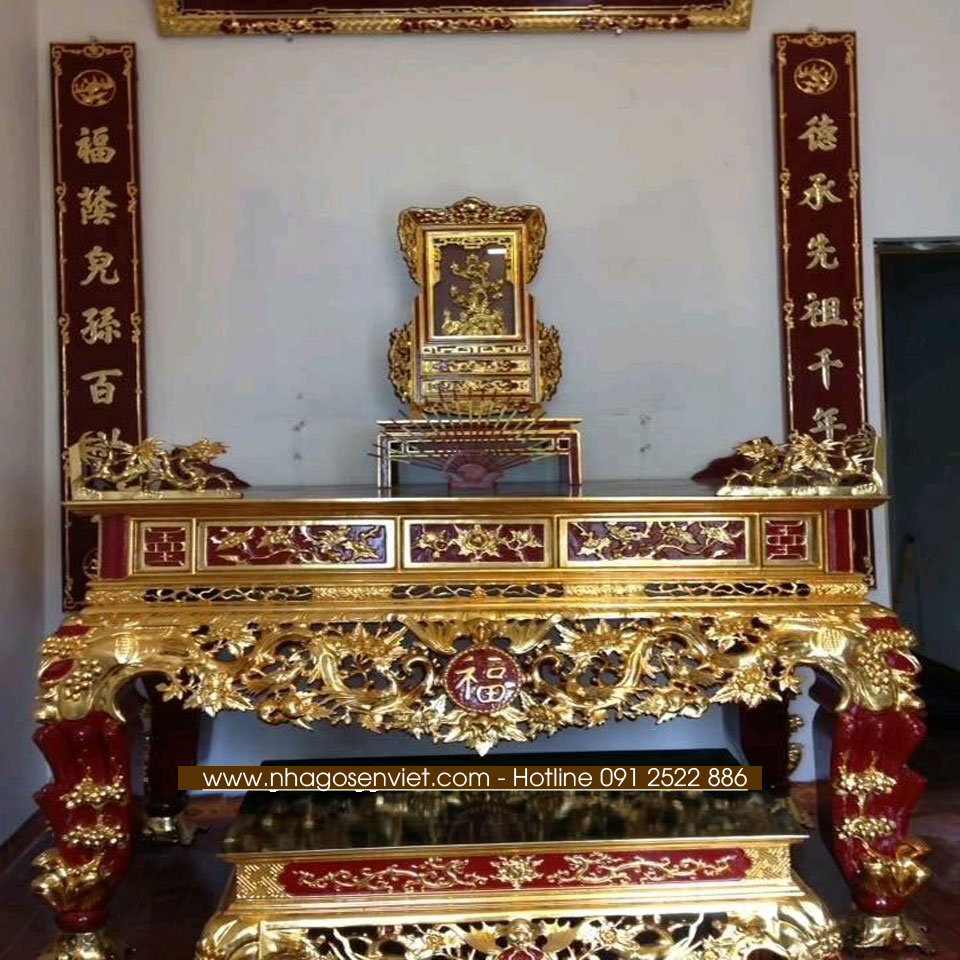 Bàn thờ sơn Son